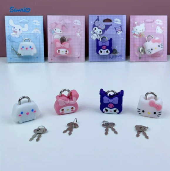 1 Sanrio Lock with Keys - Picture 6 of 13